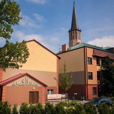 Da Massimiliano Aparthotel Wroclaw Exterior photo