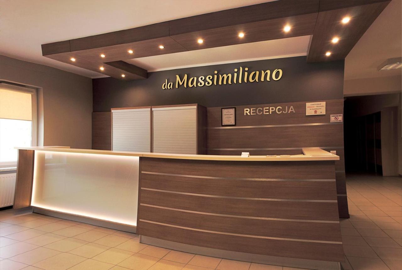 Da Massimiliano Aparthotel Wroclaw Exterior photo