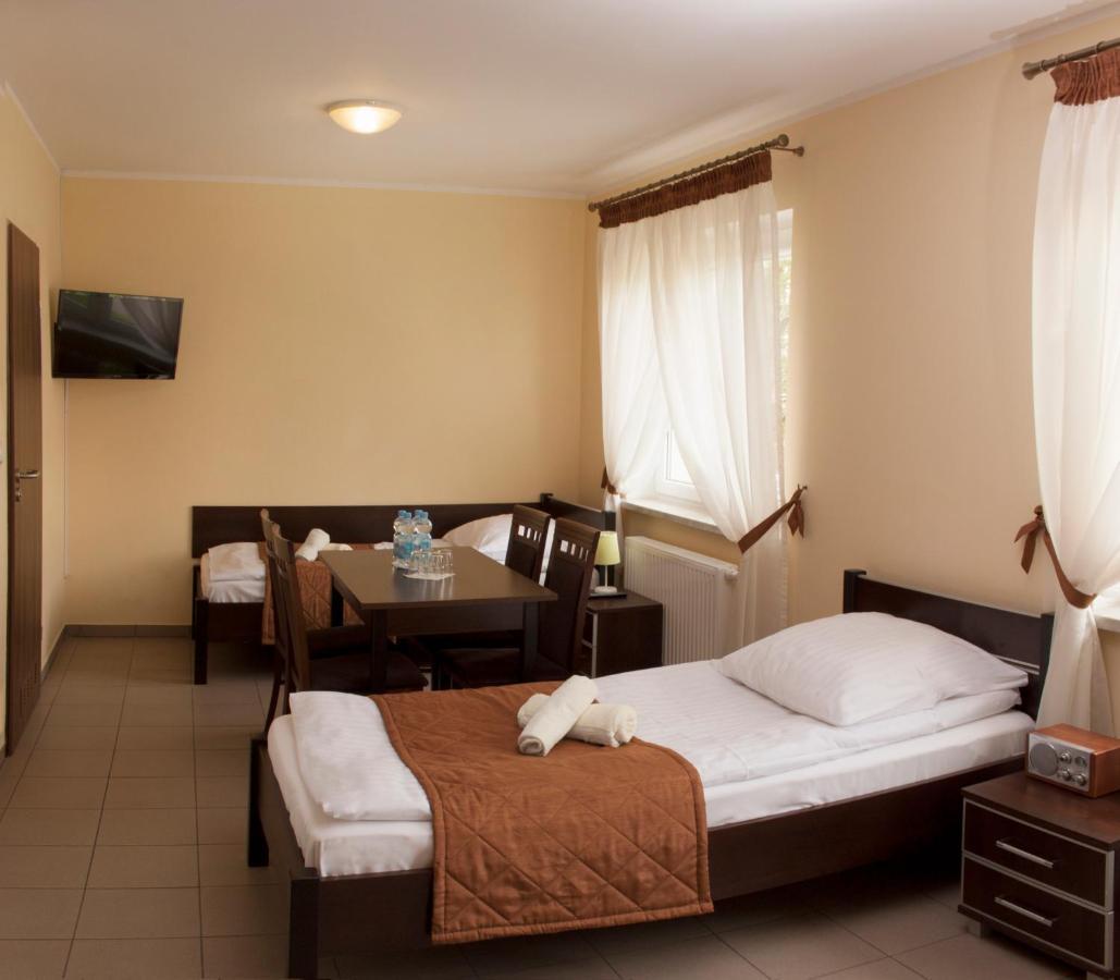 Da Massimiliano Aparthotel Wroclaw Exterior photo